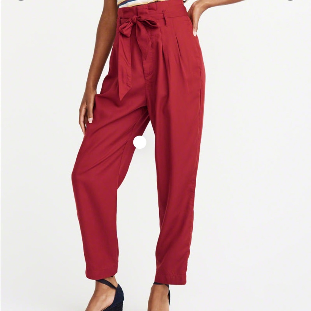 Abercrombie & Fitch High Waist Tapered Pant with Belt